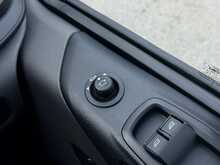 Ford Transit Custom 2.0 300 EcoBlue Limited Panel Van 5dr Diesel Manual L2 H1 Euro 6 (s/s) (130 ps) - U1763