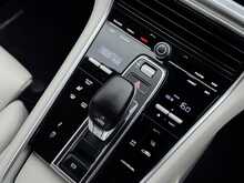 Porsche Panamera 2.9 V6 E-Hybrid 14kWh 4 Sport Turismo 5dr Petrol Plug-in Hybrid PDK 4WD Euro 6 (s/s) (462 ps) - U1773