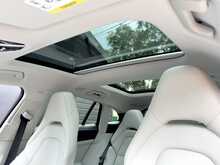 Porsche Panamera 2.9 V6 E-Hybrid 14kWh 4 Sport Turismo 5dr Petrol Plug-in Hybrid PDK 4WD Euro 6 (s/s) (462 ps) - U1773