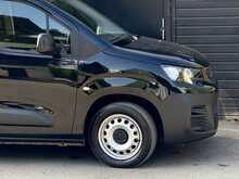 Peugeot Partner 1.5 BlueHDi 1000 Professional Premium + Standard Panel Van 5dr Diesel Manual SWB Euro 6 (s/s) (100 - U1775