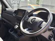 Renault Master 2.3 dCi 35 Business+ Panel Van 4dr Diesel Manual FWD MWB Medium Roof Euro 6 (135 ps) - U1781