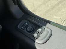 Renault Master 2.3 dCi 35 Business+ Panel Van 4dr Diesel Manual FWD MWB Medium Roof Euro 6 (135 ps) - U1781