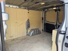 Renault Trafic 2.0 dCi Blue 30 Advance Panel Van 5dr Diesel Manual SWB Euro 6 (s/s) (130 ps) - U1785