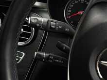 Mercedes-Benz GLC GLC250 AMG Line - U1786