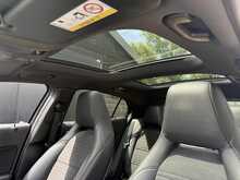 Mercedes-Benz GLA 2.0 GLA250 AMG Line SUV 5dr Petrol 7G-DCT 4MATIC Euro 6 (s/s) (211 ps) - U1788
