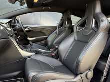 Vauxhall Astra GTC 2.0T VXR Coupe 3dr Petrol Manual Euro 5 (s/s) (280 ps) - U1791