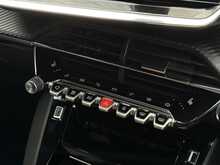 Peugeot 2008 1.2 PureTech GT Line SUV 5dr Petrol EAT Euro 6 (s/s) (130 ps) - U1792