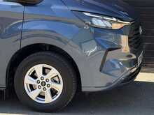 Ford Transit Custom 2.0 280 EcoBlue Limited Panel Van 5dr Diesel Auto L1 H1 Euro 6 (s/s) (136 ps) - U1797