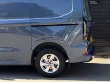 Ford Transit Custom 2.0 280 EcoBlue Limited Panel Van 5dr Diesel Auto L1 H1 Euro 6 (s/s) (136 ps) - U1797
