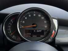 MINI Hatch 1.5 Cooper Classic Hatchback 5dr Petrol Manual Euro 6 (s/s) (136 ps) - U1798