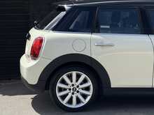 MINI Hatch 1.5 Cooper Classic Hatchback 5dr Petrol Manual Euro 6 (s/s) (136 ps) - U1798