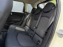 MINI Hatch 1.5 Cooper Classic Hatchback 5dr Petrol Manual Euro 6 (s/s) (136 ps) - U1798