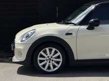 MINI Hatch 1.5 Cooper Classic Hatchback 5dr Petrol Manual Euro 6 (s/s) (136 ps) - U1798