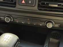 Peugeot Partner 1.5 BlueHDi 1000 Professional Premium Standard Panel Van 5dr Diesel Manual SWB Euro 6 (100 bhp) - U1800