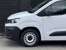 Peugeot Partner 1.5 BlueHDi 1000 Professional Premium + Standard Panel Van 5dr Diesel Manual SWB Euro 6 (s/s) (100 - U1801