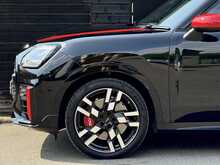 MINI Countryman 2.0 MHEV John Cooper Works SUV 5dr Petrol DCT ALL4 Euro 6 (s/s) (300 ps) - U1806