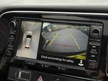 Mitsubishi Outlander 2.0h 12kWh 4h SUV 5dr Petrol Plug-in Hybrid CVT 4WD Euro 6 (s/s) (200 ps) - U1809