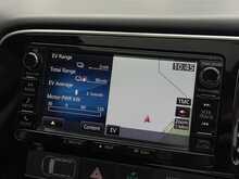 Mitsubishi Outlander 2.0h 12kWh 4h SUV 5dr Petrol Plug-in Hybrid CVT 4WD Euro 6 (s/s) (200 ps) - U1809