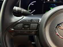 Toyota Yaris Cross 1.5 VVT-h Design SUV 5dr Petrol Hybrid E-CVT Euro 6 (s/s) (116 ps) - U1814