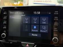 Toyota Yaris Cross 1.5 VVT-h Design SUV 5dr Petrol Hybrid E-CVT Euro 6 (s/s) (116 ps) - U1814