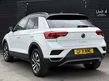 Volkswagen T-Roc 1.5 TSI EVO Active SUV 5dr Petrol Manual Euro 6 (s/s) (150 ps) - U1815
