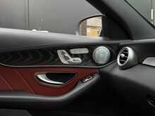 Mercedes-Benz C Class 2.1 C250d AMG Line (Premium Plus) Saloon 4dr Diesel G-Tronic+ Euro 6 (s/s) (204 ps) - U1819