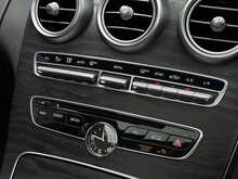 Mercedes-Benz C Class 2.1 C250d AMG Line (Premium Plus) Saloon 4dr Diesel G-Tronic+ Euro 6 (s/s) (204 ps) - U1819