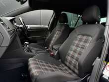 Volkswagen Golf 2.0 TSI GPF GTI Performance Hatchback 5dr Petrol DSG Euro 6 (s/s) (245 ps) - U1827