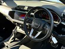 Audi Q3 1.5 TFSI CoD 35 S line SUV 5dr Petrol S Tronic Euro 6 (s/s) (150 ps) - U1831