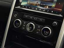 Land Rover Discovery 3.0 TD V6 HSE Luxury SUV 5dr Diesel Auto 4WD Euro 6 (s/s) (258 ps) - U1834
