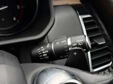 Land Rover Discovery 3.0 TD V6 HSE Luxury SUV 5dr Diesel Auto 4WD Euro 6 (s/s) (258 ps) - U1834