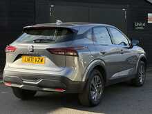 Nissan Qashqai 1.3 DIG-T MHEV Acenta Premium SUV 5dr Petrol Hybrid XTRON Euro 6 (s/s) (158 ps) - U1839