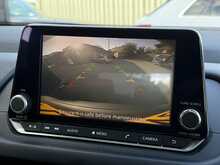 Nissan Qashqai 1.3 DIG-T MHEV Acenta Premium SUV 5dr Petrol Hybrid XTRON Euro 6 (s/s) (158 ps) - U1839