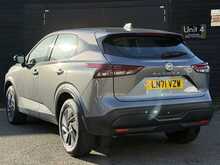 Nissan Qashqai 1.3 DIG-T MHEV Acenta Premium SUV 5dr Petrol Hybrid XTRON Euro 6 (s/s) (158 ps) - U1839