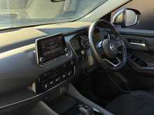 Nissan Qashqai 1.3 DIG-T MHEV Acenta Premium SUV 5dr Petrol Hybrid XTRON Euro 6 (s/s) (158 ps) - U1839