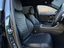 Mercedes-Benz C Class 1.5 C200h MHEV AMG Line (Premium Plus) Estate 5dr Petrol Hybrid G-Tronic+ Euro 6 (s/s) (224 ps) - U1841