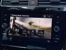 Volkswagen Golf 2.0 TSI R Hatchback 5dr Petrol DSG 4Motion Euro 6 (s/s) (300 ps) - U1842