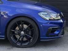 Volkswagen Golf 2.0 TSI R Hatchback 5dr Petrol DSG 4Motion Euro 6 (s/s) (300 ps) - U1842