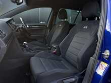 Volkswagen Golf 2.0 TSI R Hatchback 5dr Petrol DSG 4Motion Euro 6 (s/s) (300 ps) - U1842