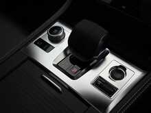 Jaguar F-PACE 2.0 P250i R-Dynamic SE SUV 5dr Petrol Auto AWD Euro 6 (s/s) (250 ps) - U1845