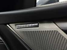 Jaguar F-PACE 2.0 P250i R-Dynamic SE SUV 5dr Petrol Auto AWD Euro 6 (s/s) (250 ps) - U1845