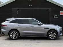 Jaguar F-PACE 2.0 P250i R-Dynamic SE SUV 5dr Petrol Auto AWD Euro 6 (s/s) (250 ps) - U1845