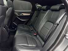 Jaguar F-PACE 2.0 P250i R-Dynamic SE SUV 5dr Petrol Auto AWD Euro 6 (s/s) (250 ps) - U1845