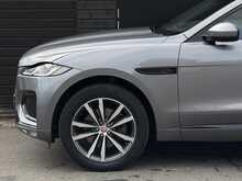 Jaguar F-PACE 2.0 P250i R-Dynamic SE SUV 5dr Petrol Auto AWD Euro 6 (s/s) (250 ps) - U1845