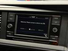 Volkswagen Transporter 2.0 TDI T28 Highline Panel Van 5dr Diesel DSG FWD SWB Euro 6 (s/s) (150 ps) - U1847