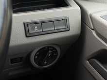 Volkswagen Transporter 2.0 TDI T28 Highline Panel Van 5dr Diesel DSG FWD SWB Euro 6 (s/s) (150 ps) - U1847