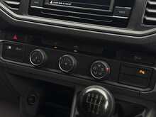 Volkswagen Crafter 2.0 TDI CR35 Trendline Panel Van 5dr Diesel Manual FWD MWB Euro 6 (s/s) (140 ps) - U1850