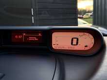 Citroen C3 Picasso 1.6 HDi Selection MPV 5dr Diesel Manual Euro 5 (90 ps) - U1852