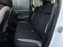 Citroen C3 Picasso 1.6 HDi Selection MPV 5dr Diesel Manual Euro 5 (90 ps) - U1852