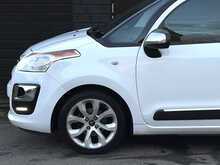 Citroen C3 Picasso 1.6 HDi Selection MPV 5dr Diesel Manual Euro 5 (90 ps) - U1852